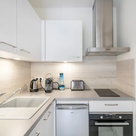 Nice One Bedroom Close To The Martinez